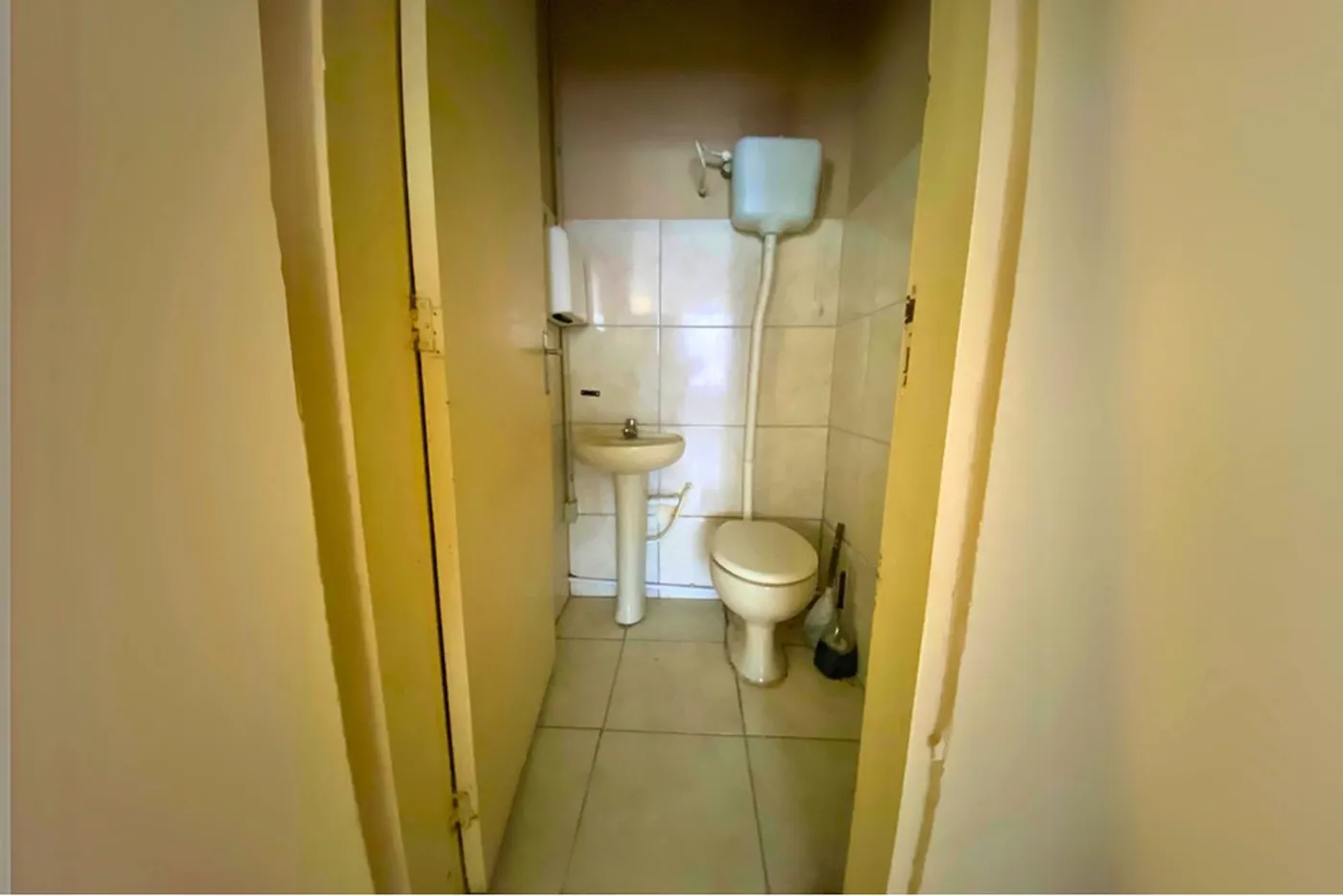 CT 17 Sala 610241038-5 - REMAX 520 Exclusividades