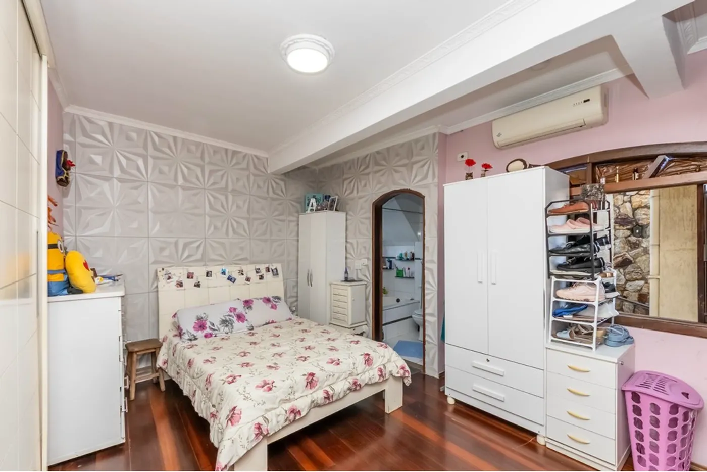 VGADS 137 Casa 602291003-21 - REMAX B12 Exclusividades
