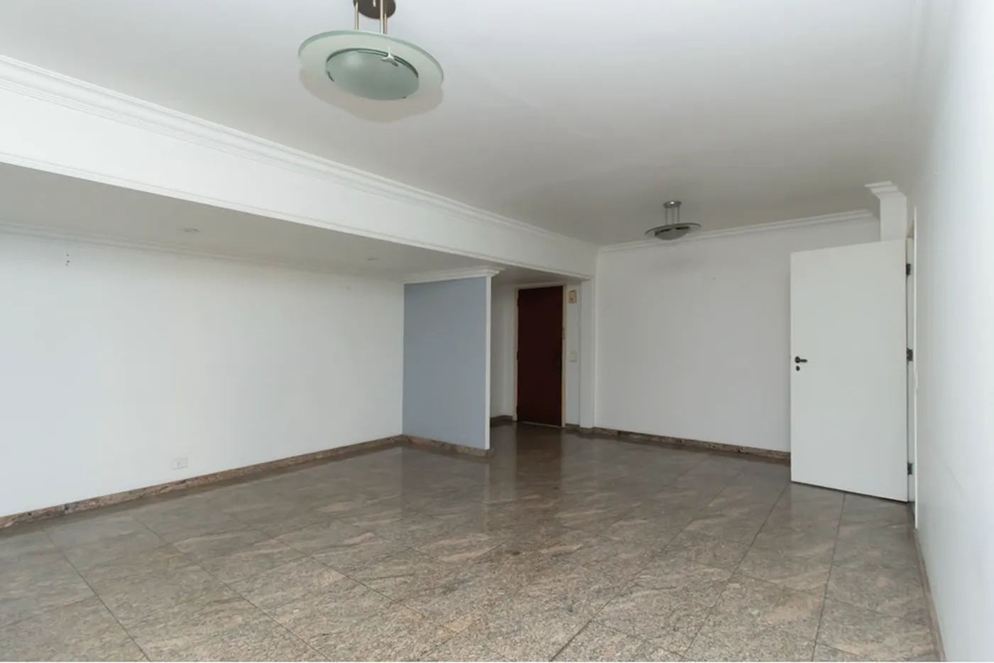 BVCB 130 Apto 601971018-1229 - REMAX Empire Exclusividades
