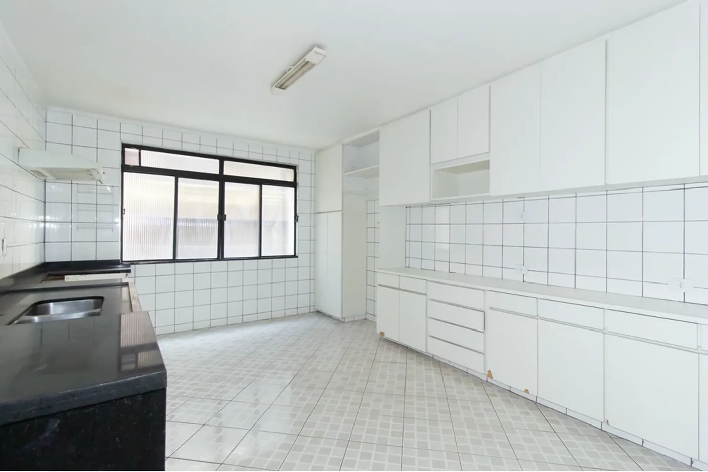 BVCB 130 Apto 601971018-1229 - REMAX Empire Exclusividades