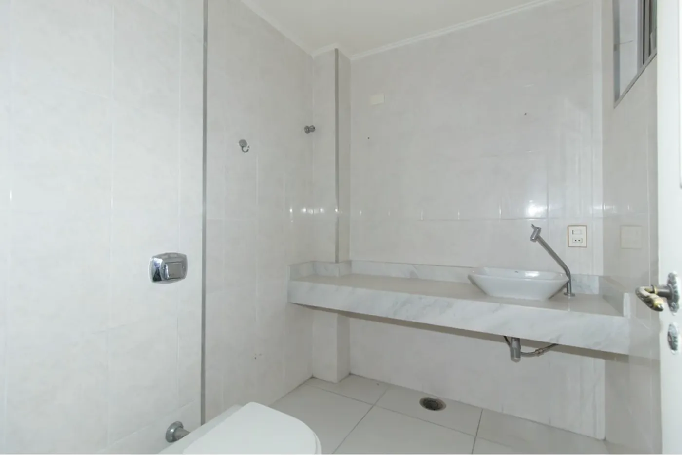 BVCB 130 Apto 601971018-1229 - REMAX Empire Exclusividades