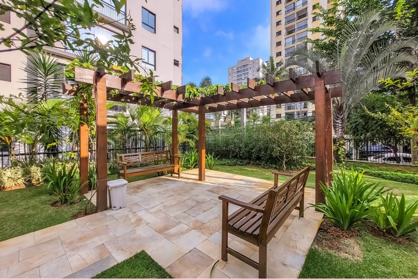 VDSDDT 288 Apto 602031024-96 - REMAX Classique Exclusividades