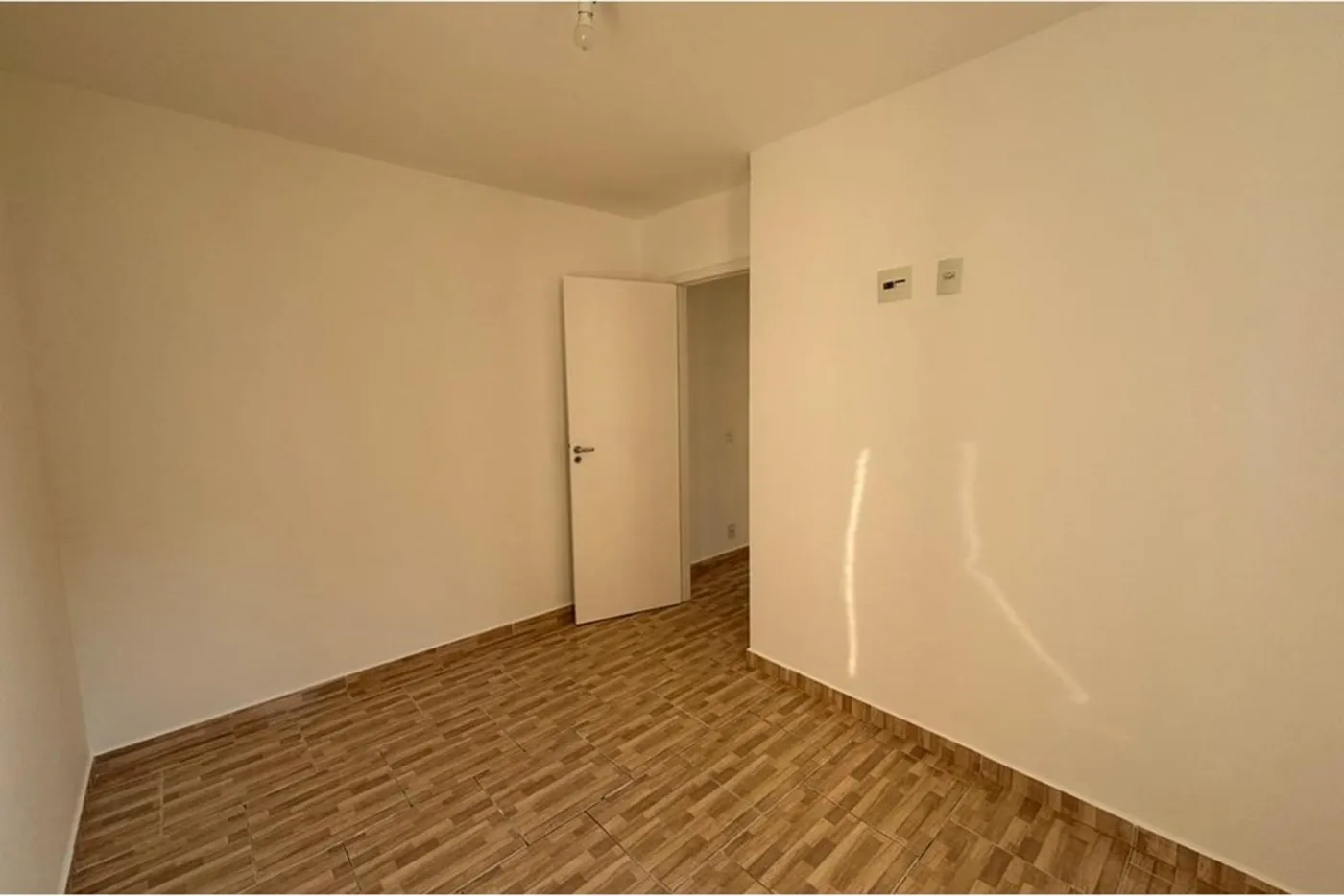 JSEMS 381 Apto 601401007-48 - REMAX Paradisus Exclusividades