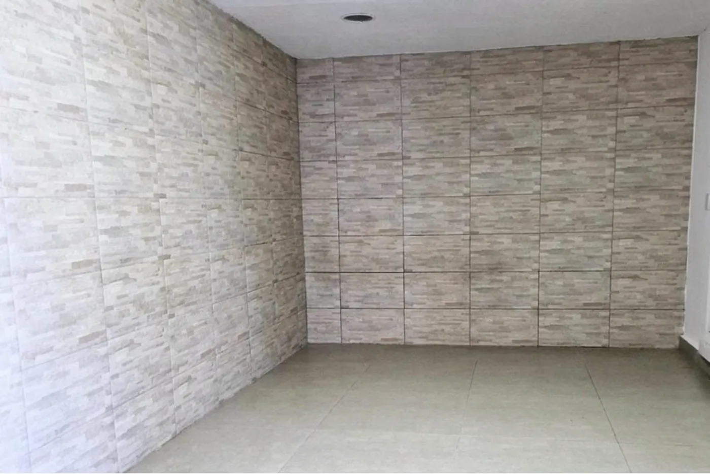 JDSACDO 160 612521075-6 - REMAX Place Exclusividades