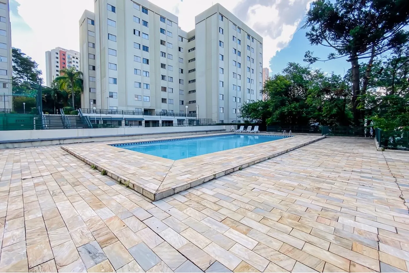 JDVTR 186 Apto 601461011-77 - REMAX NM Exclusividades