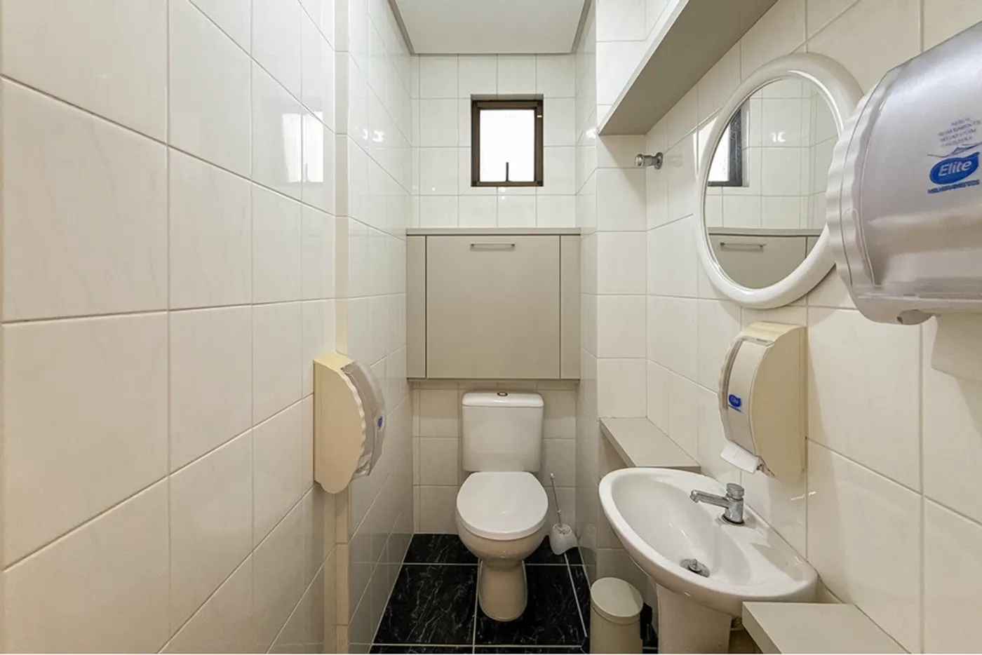 CLN 77 Sala 612651033-74 - REMAX Pillares Exclusividades