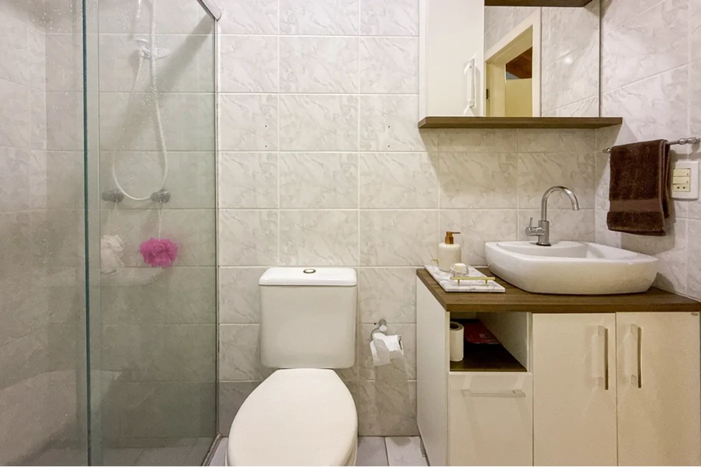 NCDPA 1569 612651033-73 - REMAX Pillares Exclusividades