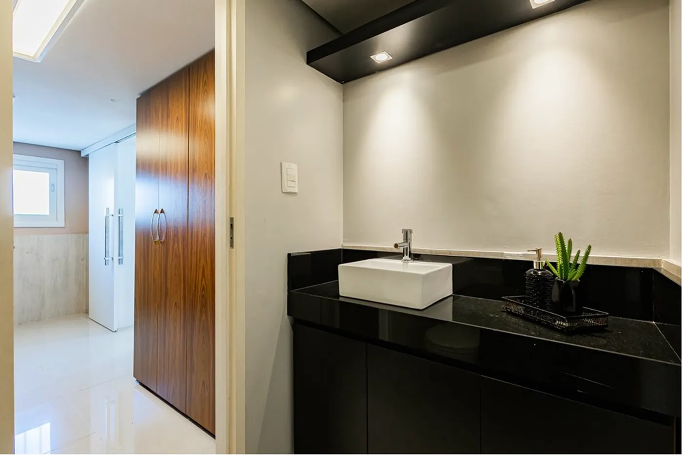 VIPVDC 330 612521047-22 - REMAX Place Exclusividades