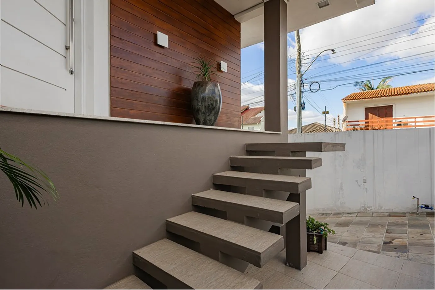 VIPVDC 330 612521047-22 - REMAX Place Exclusividades