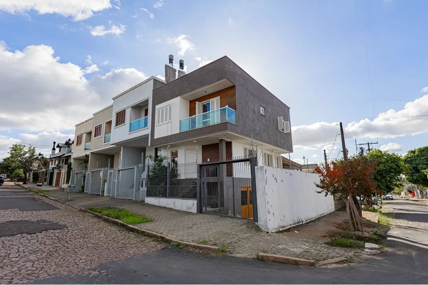VIPVDC 330 612521047-22 - REMAX Place Exclusividades