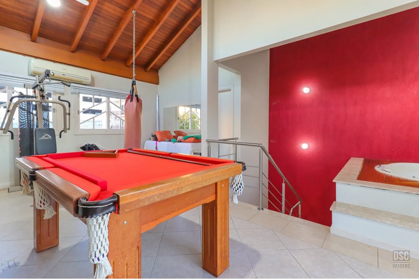 TFDT 2 610441004-2 - REMAX Diamond Orla Exclusividades