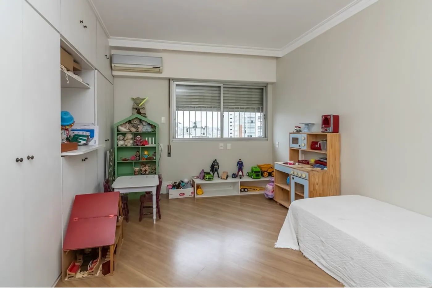 HBDI 788 Apto 601081048-29 - REMAX Lepex Exclusividades