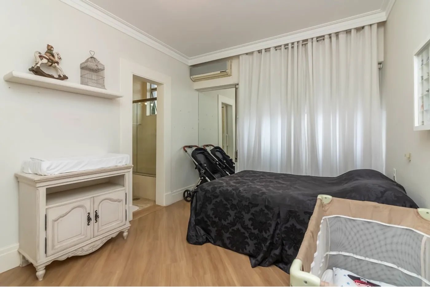 HBDI 788 Apto 601081048-29 - REMAX Lepex Exclusividades