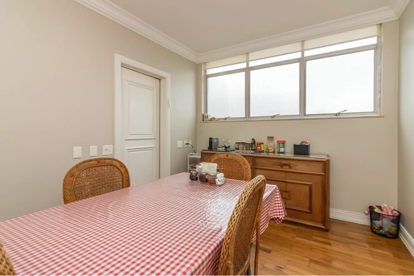 HBDI 788 Apto 601081048-29 - REMAX Lepex Exclusividades