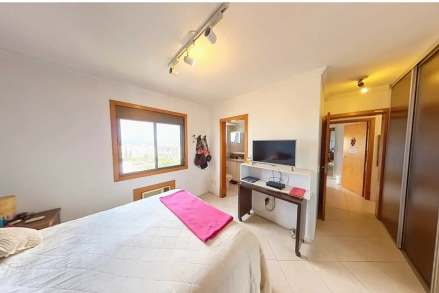 TAB 1300 Apto 610441002-15 - REMAX Diamond Orla Exclusividades