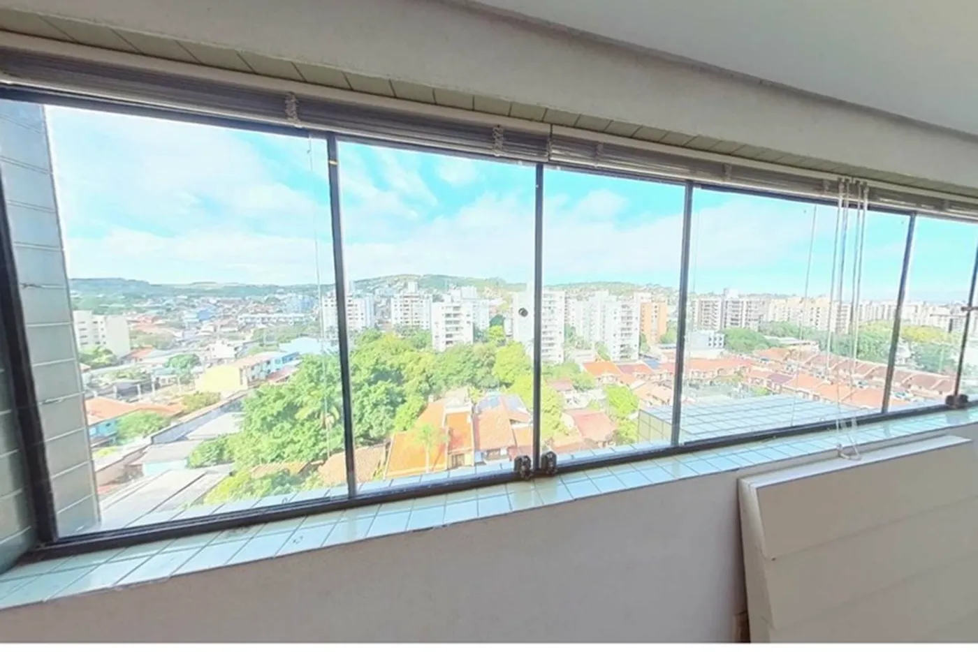 TAB 1300 Apto 610441002-15 - REMAX Diamond Orla Exclusividades