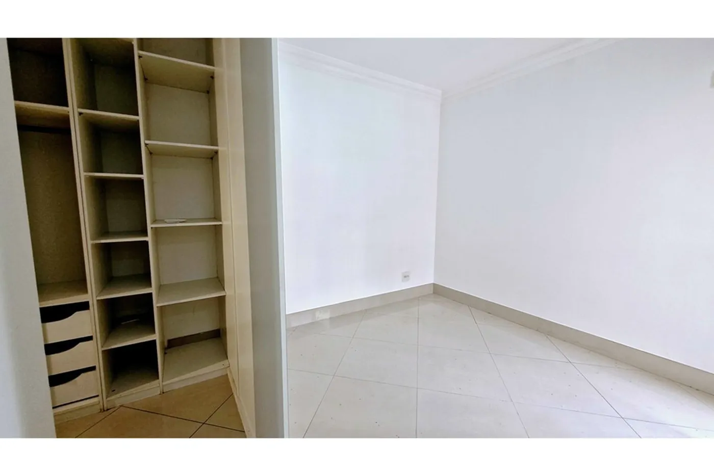 PC 326 Apto 601361061-6 - REMAX Trio Exclusividades