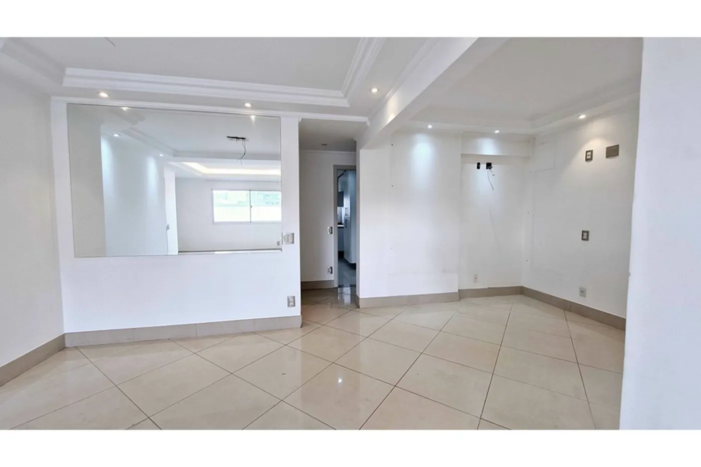 PC 326 Apto 601361061-6 - REMAX Trio Exclusividades