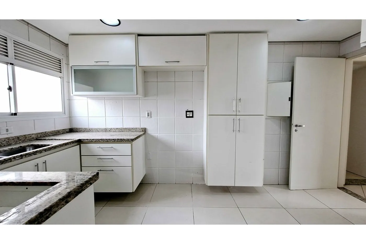 PC 326 Apto 601361061-6 - REMAX Trio Exclusividades