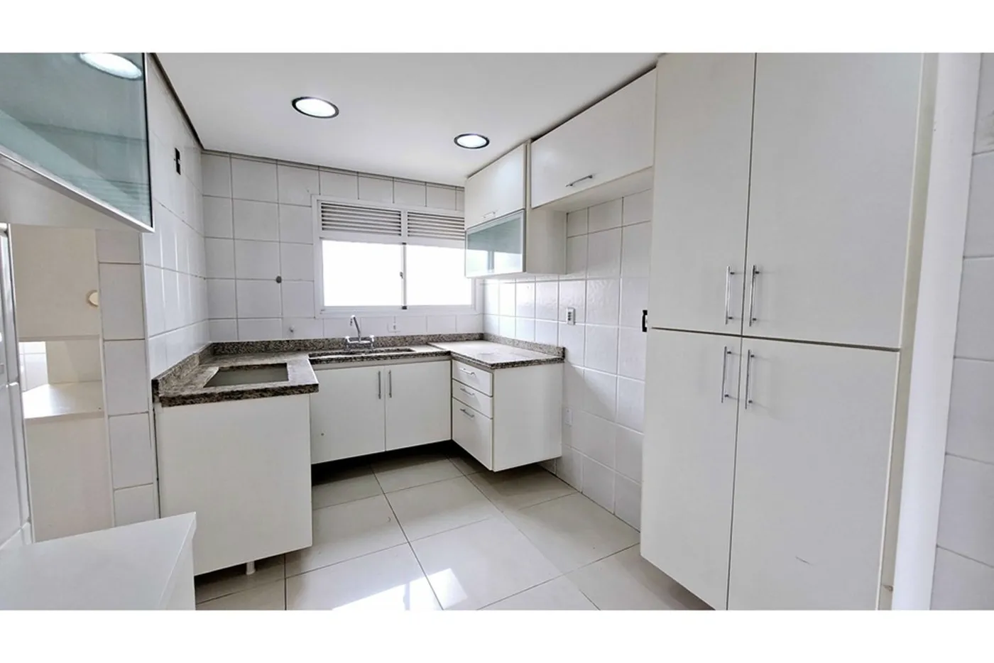 PC 326 Apto 601361061-6 - REMAX Trio Exclusividades