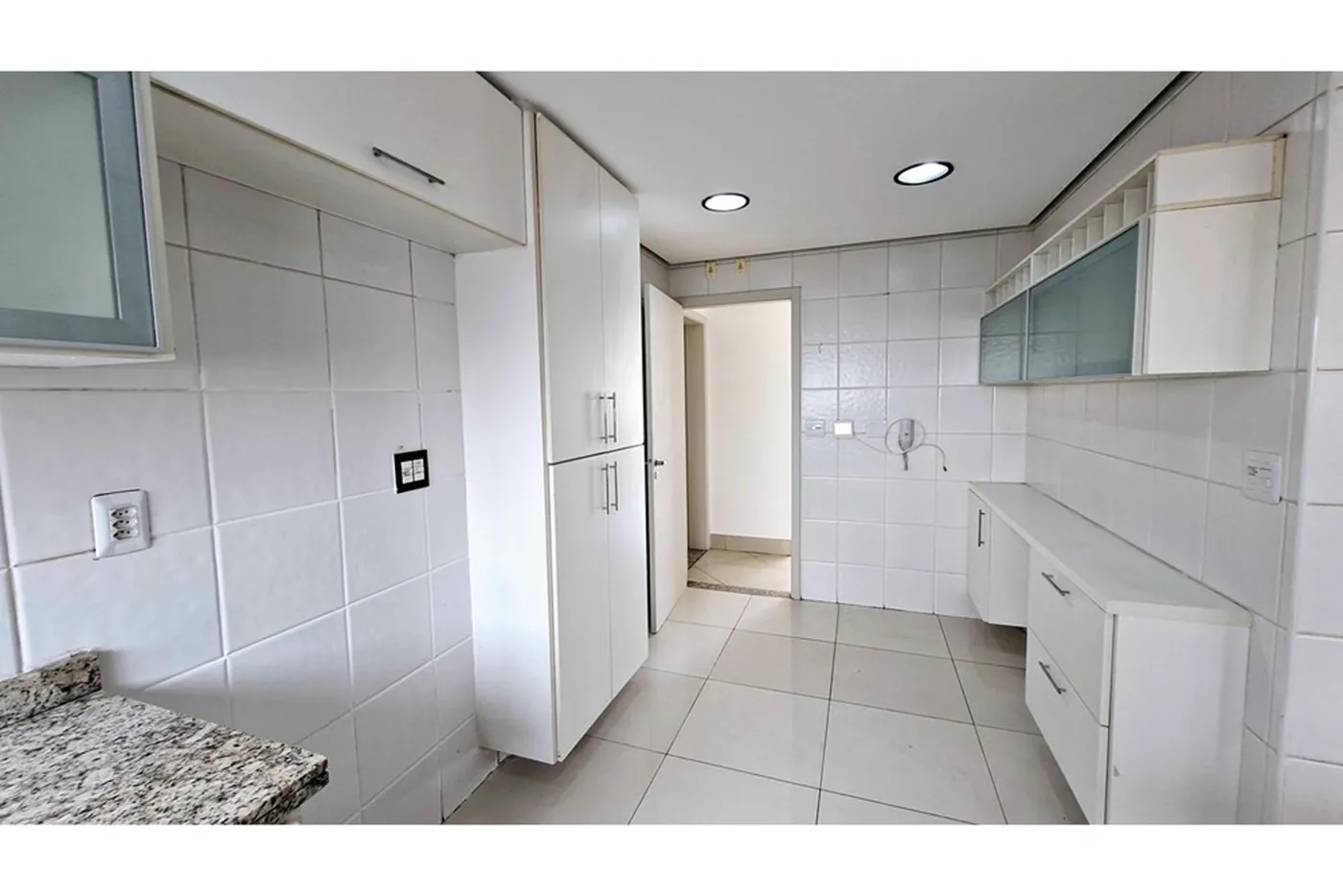 PC 326 Apto 601361061-6 - REMAX Trio Exclusividades