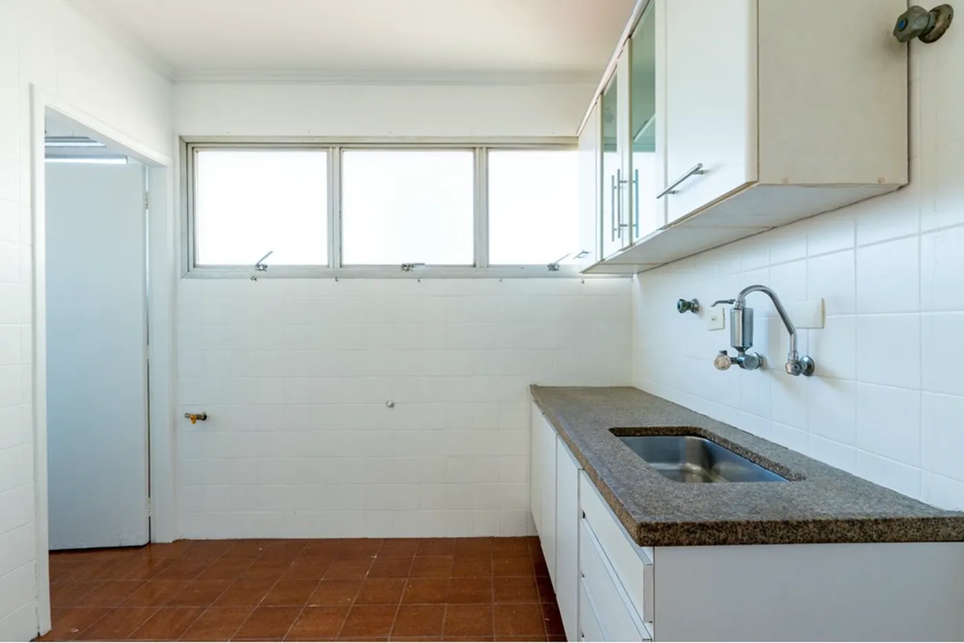 VMT 215 Apto 601241063-3 - REMAX Ville Exclusividades
