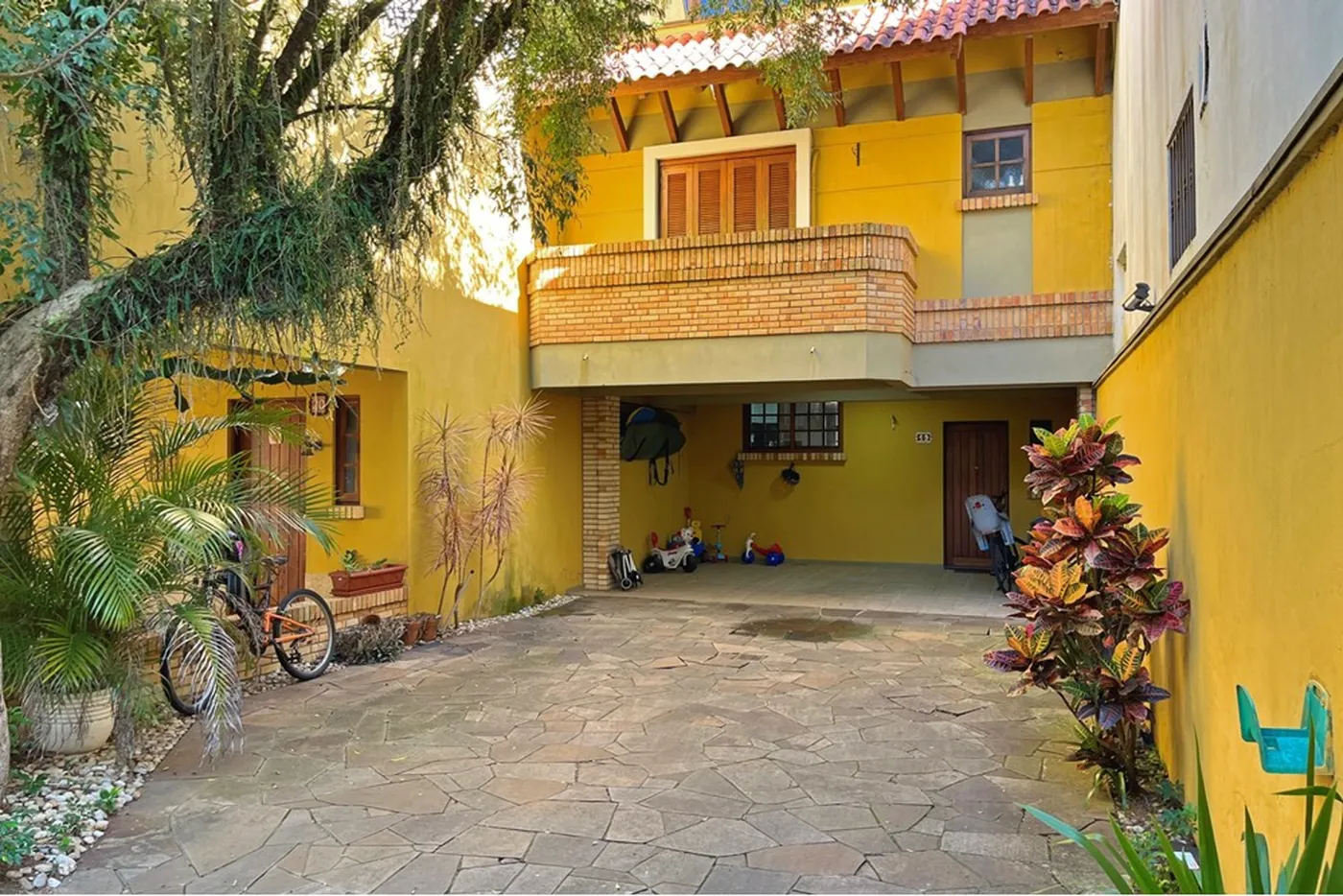 PRCM 2171 Casa 610191048-31 - REMAX Casa Sul Exclusividades