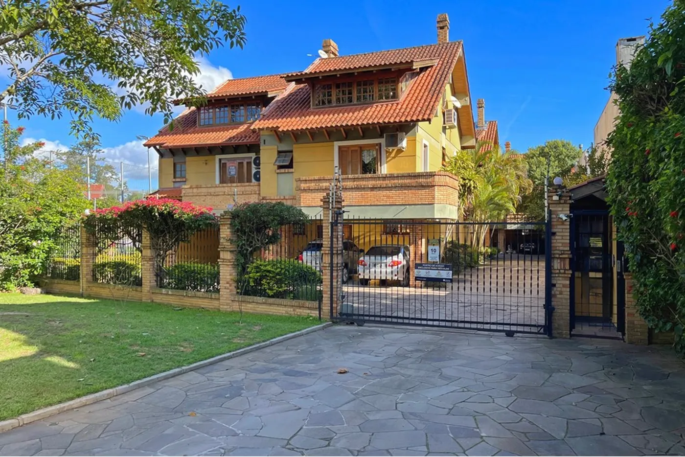 PRCM 2171 Casa 610191048-31 - REMAX Casa Sul Exclusividades