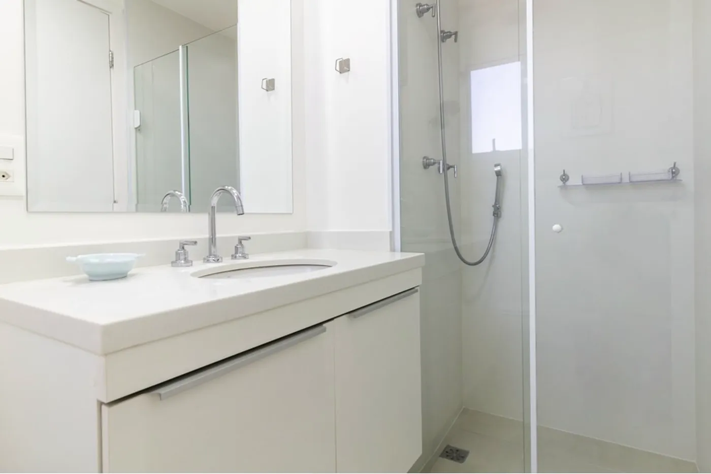 VAFF 250 Apto 601261059-124 - REMAX Terra Exclusividades