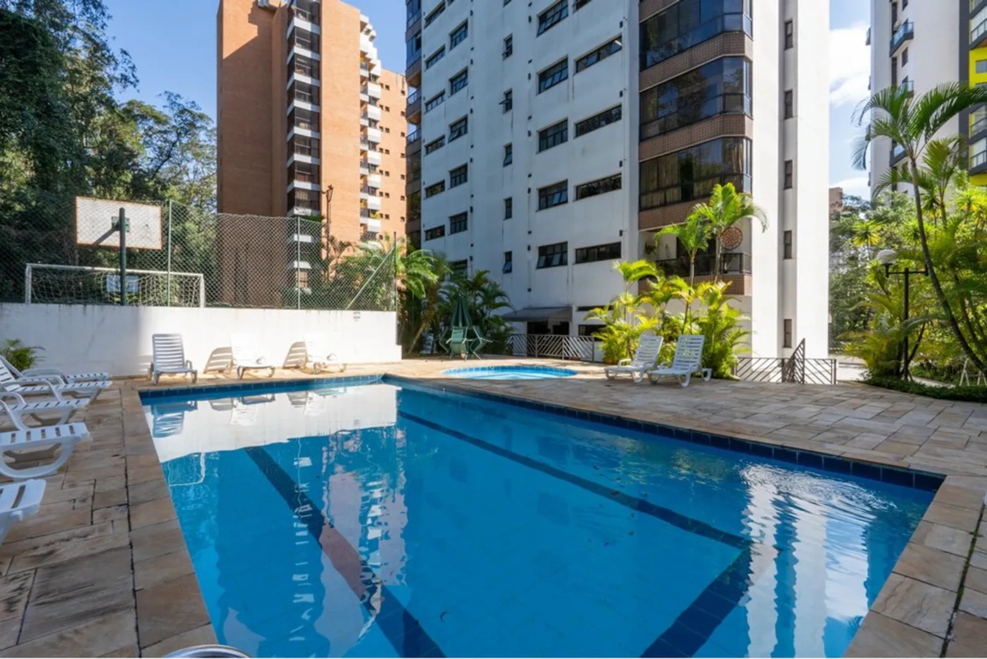 VAA 363 Apto 601131051-33 - REMAX Ares Exclusividades