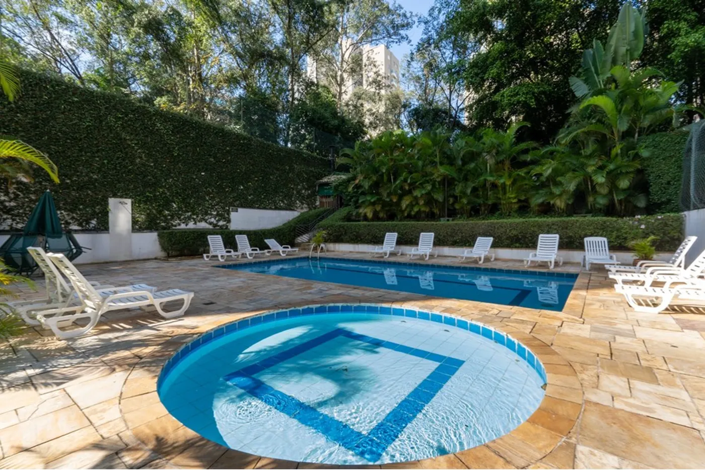 VAA 363 Apto 601131051-33 - REMAX Ares Exclusividades