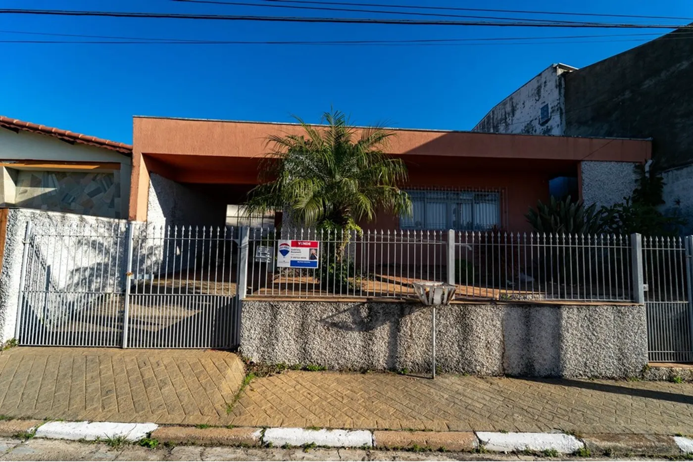 CRSC 48 690591050-9 - REMAX Máxima Exclusividades