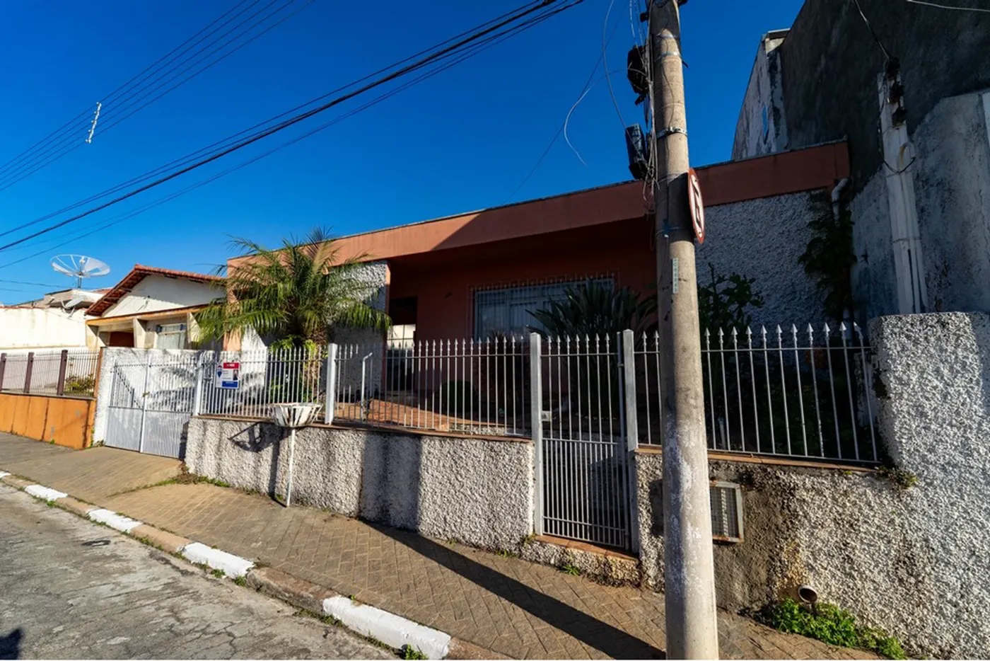 CRSC 48 690591050-9 - REMAX Máxima Exclusividades