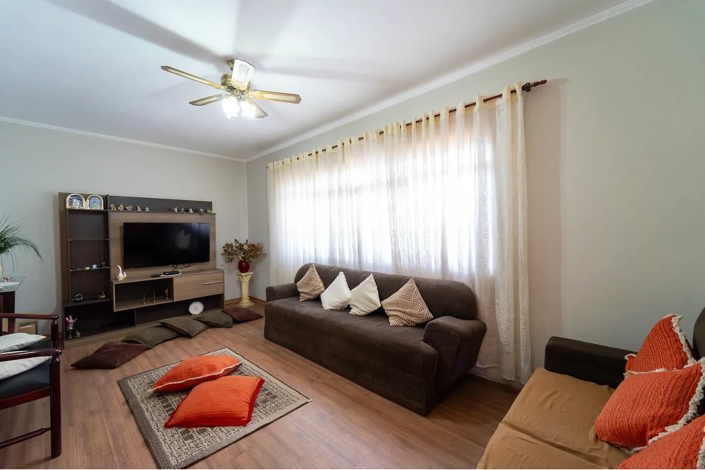 CRSC 48 690591050-9 - REMAX Máxima Exclusividades