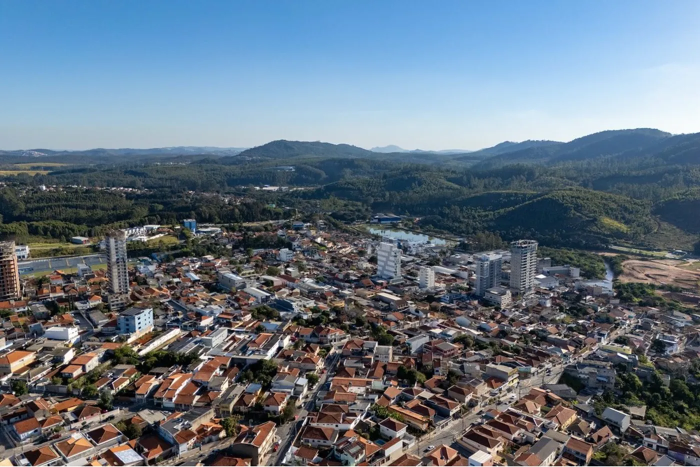 CRSC 48 690591050-9 - REMAX Máxima Exclusividades