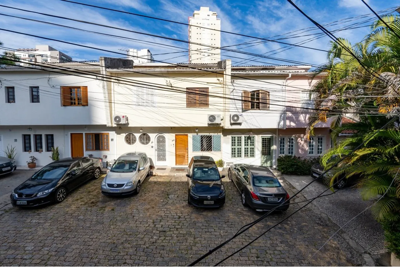 CBAR 43 Casa 601131015-77 - REMAX Ares Exclusividades