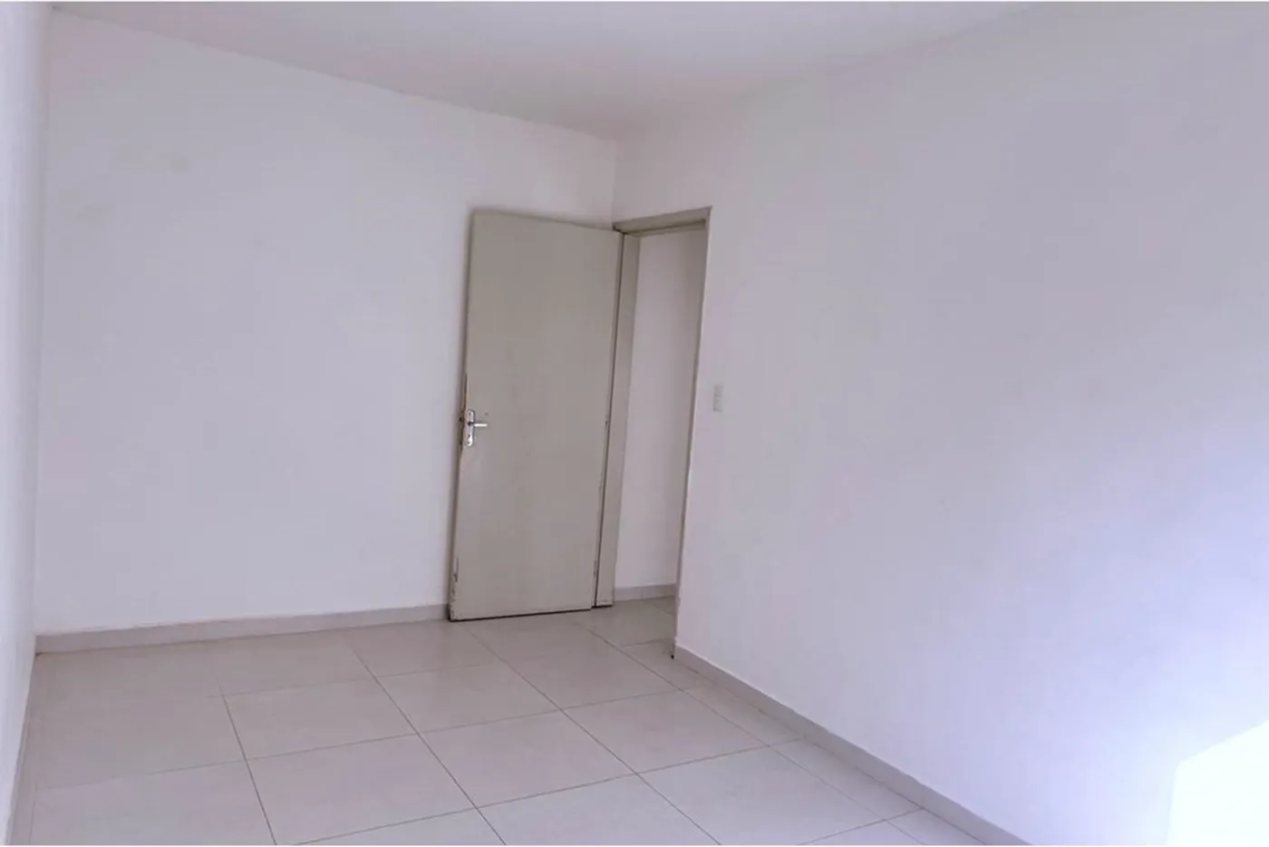 JLCE 620 Apto 612511011-32 - REMAX Moderna Exclusividades
