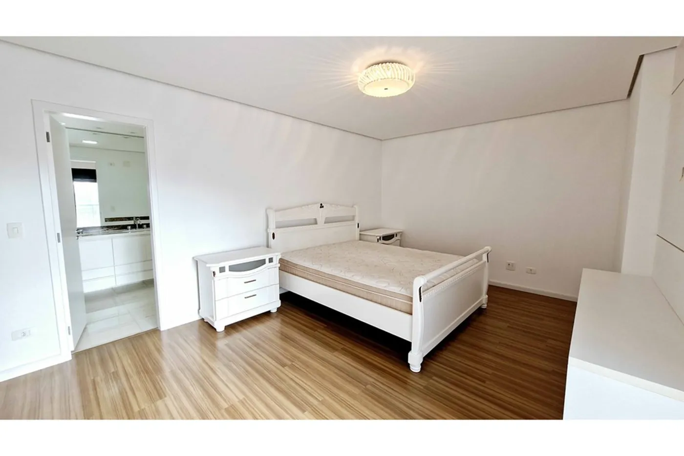 JMWL 1576 Apto 601361053-29 - REMAX Trio Exclusividades