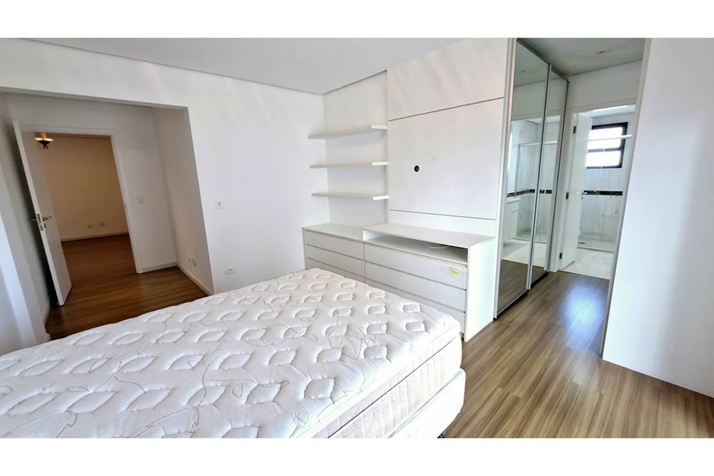 JMWL 1576 Apto 601361053-29 - REMAX Trio Exclusividades