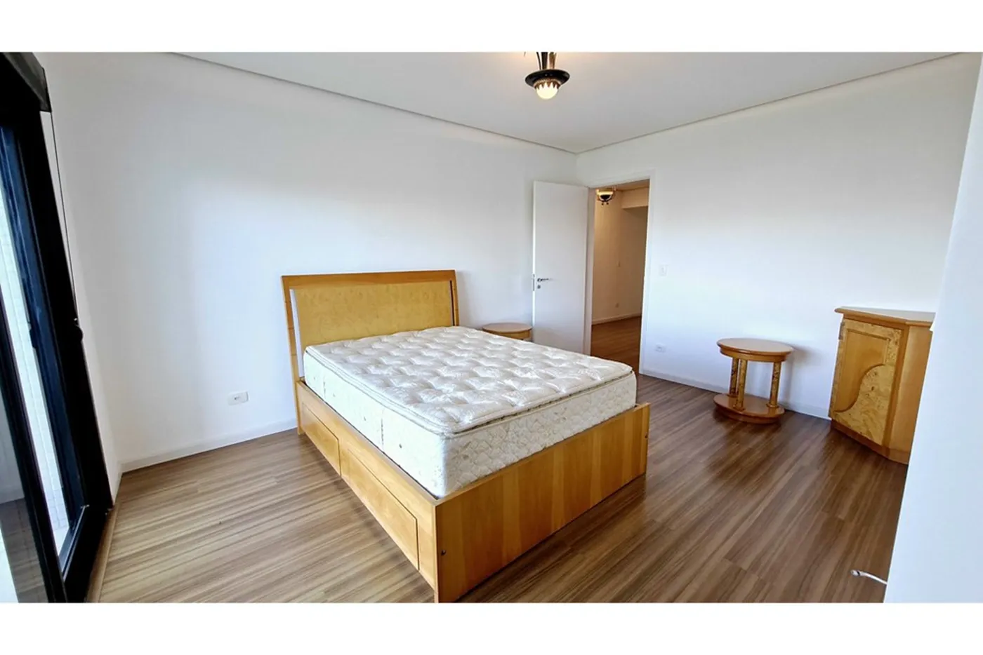 JMWL 1576 Apto 601361053-29 - REMAX Trio Exclusividades