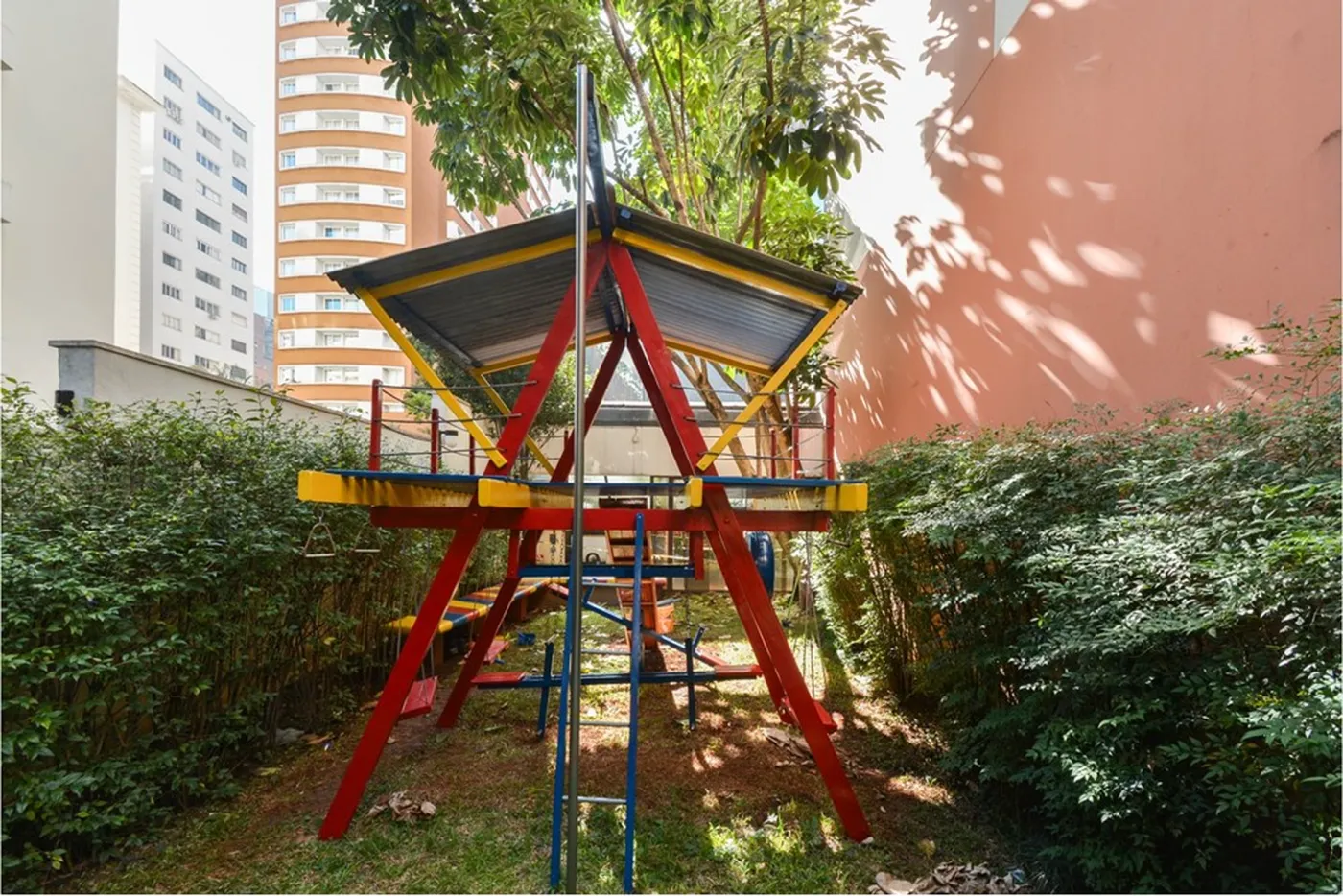 JPJ 310 Apto 601241033-85 - REMAX Ville Exclusividades