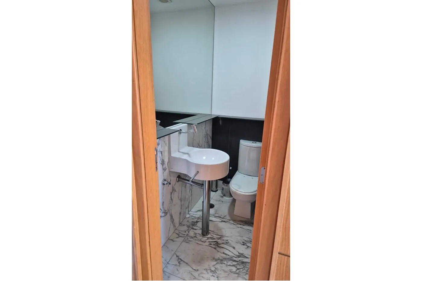 PMA 1347 Apto 630331091-21 - REMAX Comunità Exclusividades