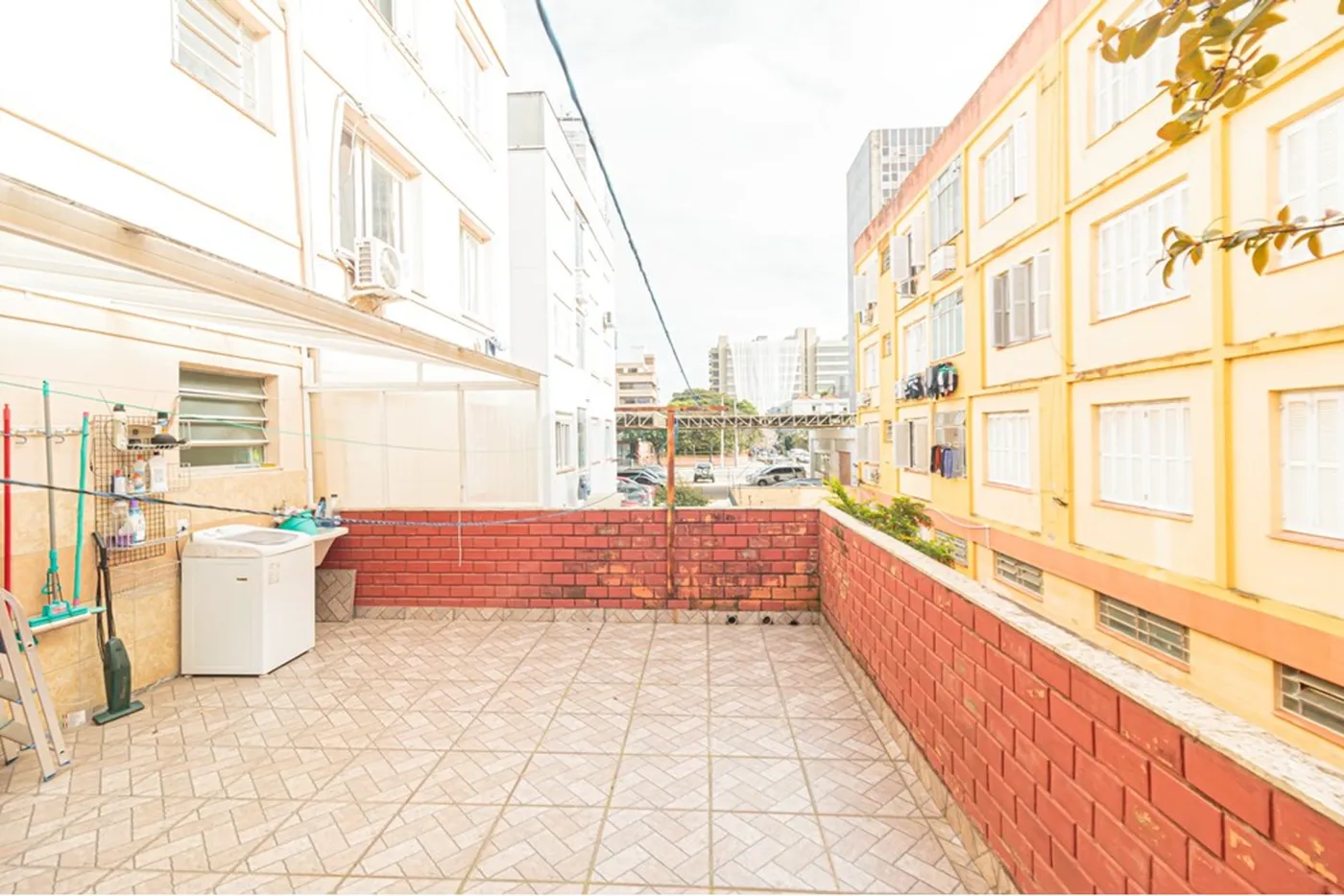 PDBGSO 67 Apto 610221042-50 - REMAX Donno Exclusividades