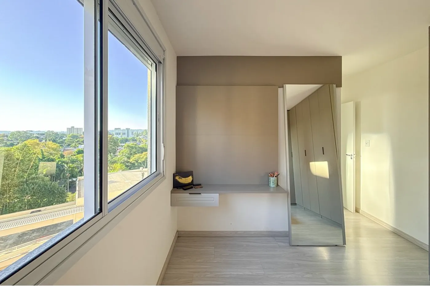 CPC 1684 Apto 612651059-2 - REMAX Pillares Exclusividades