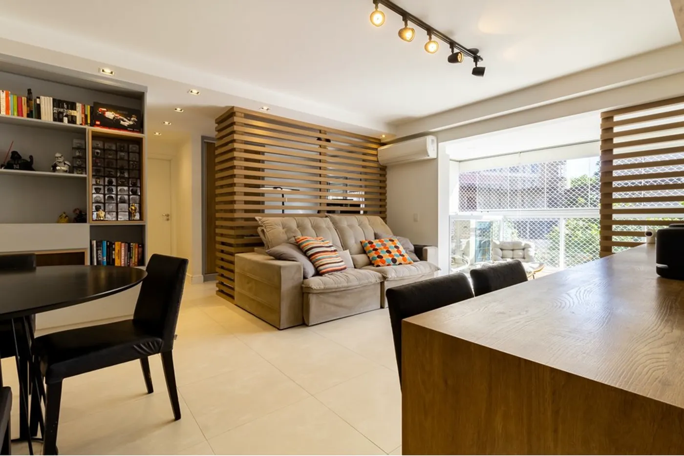 ADPM 79 Apto 601261064-213 - REMAX Terra Exclusividades
