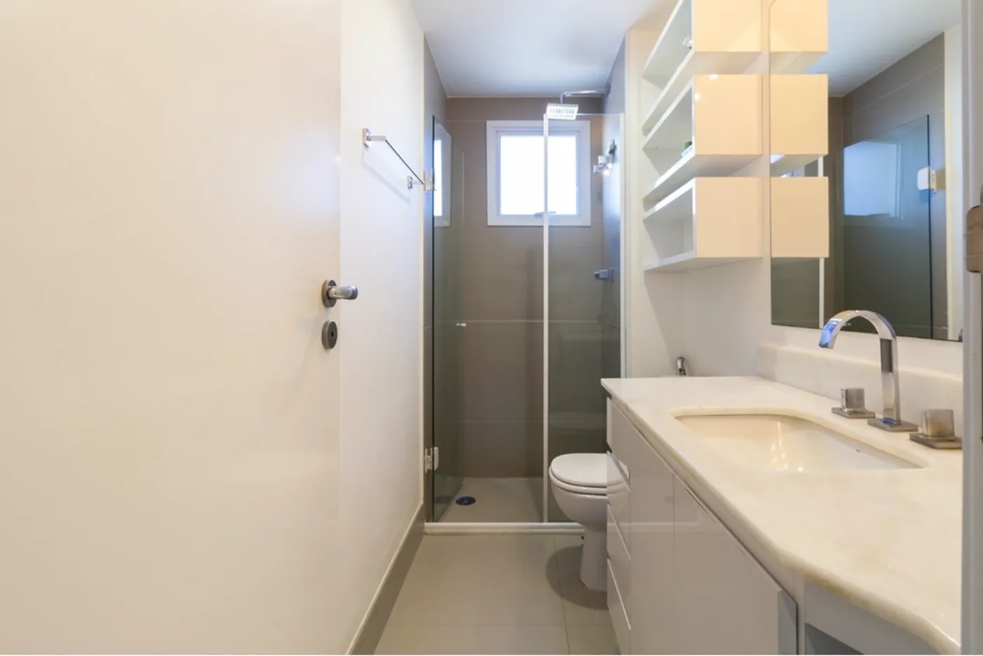 ADPM 79 Apto 601261064-213 - REMAX Terra Exclusividades