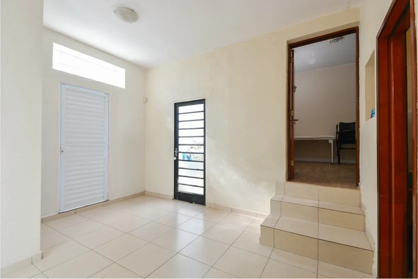 CTS 905 Prédio 601131017-45 - REMAX Ares Exclusividades