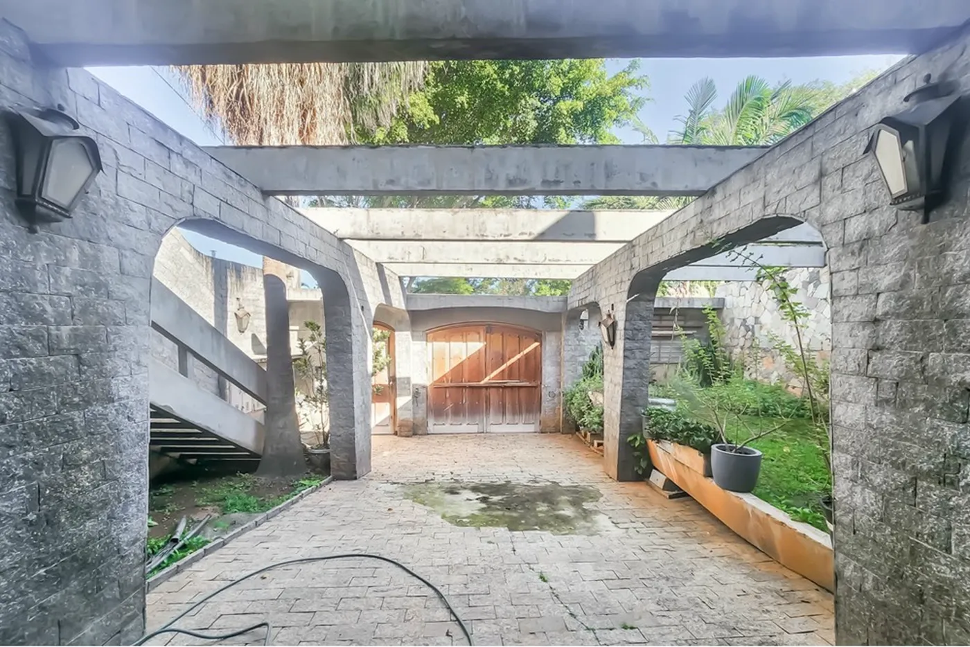 JFMM 40 Casa 602291003-23 - REMAX B12 Exclusividades