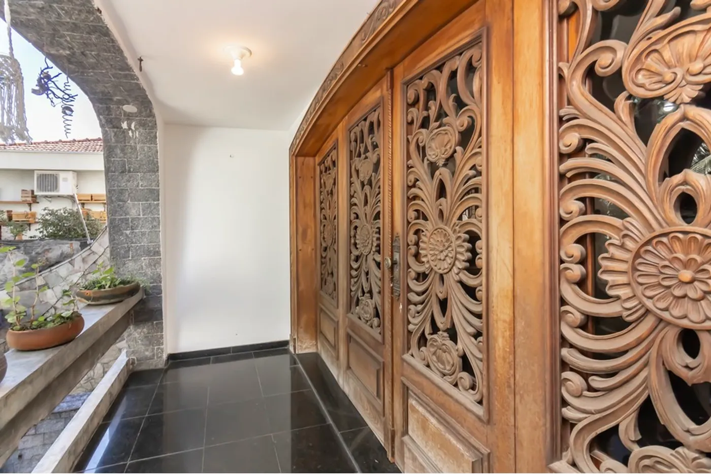 JFMM 40 Casa 602291003-23 - REMAX B12 Exclusividades