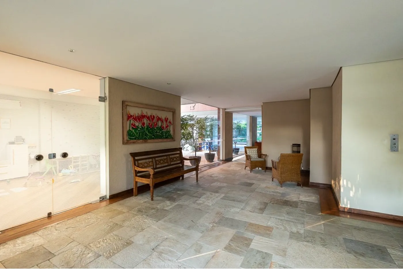 VMPS 191 Apto 601971084-16 - REMAX Empire Exclusividades